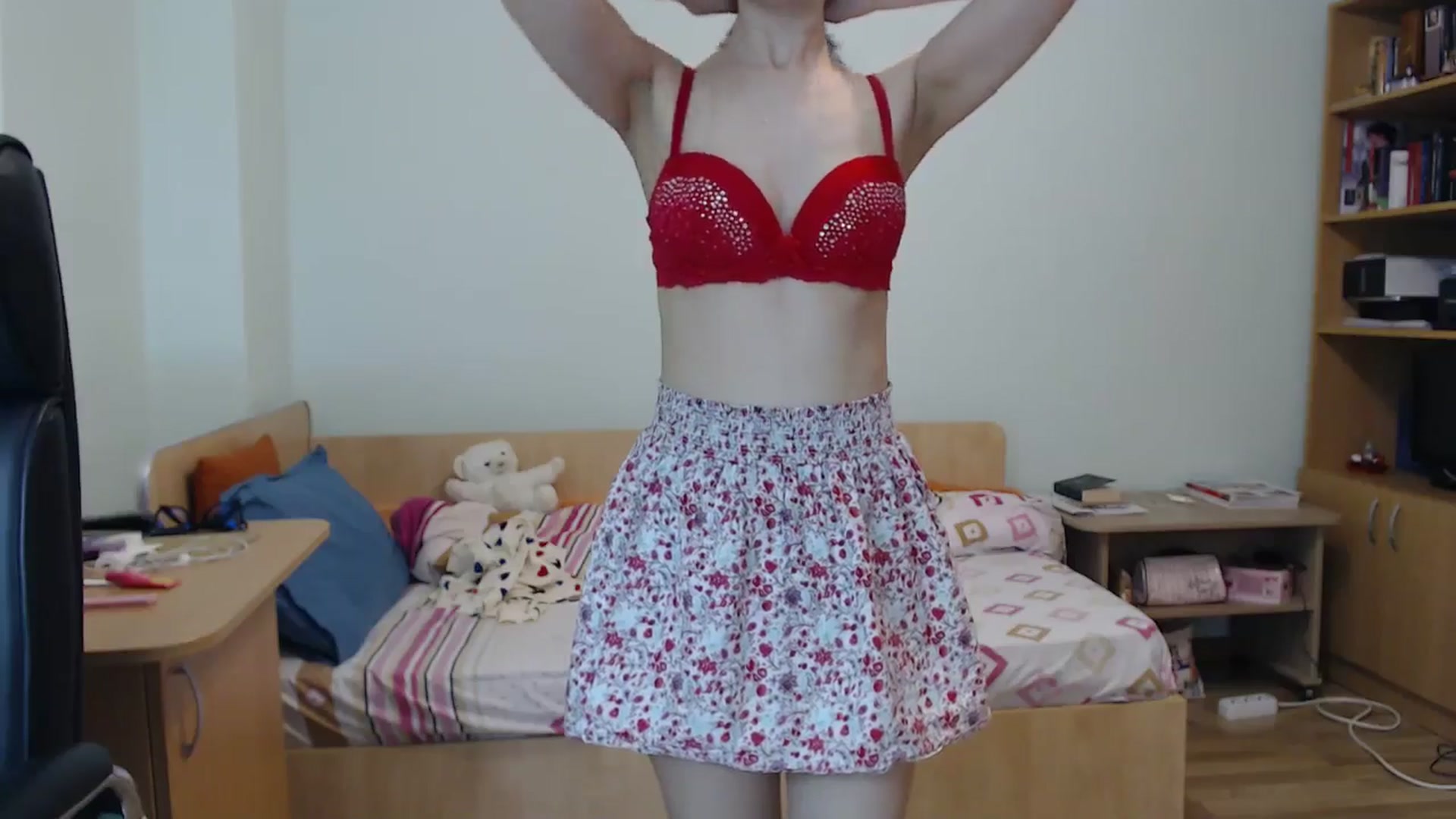 Gallery image thumbnail from SailorJupitr's myfreecams stream on, 05/27/2024, 21:43 image 3 of 20