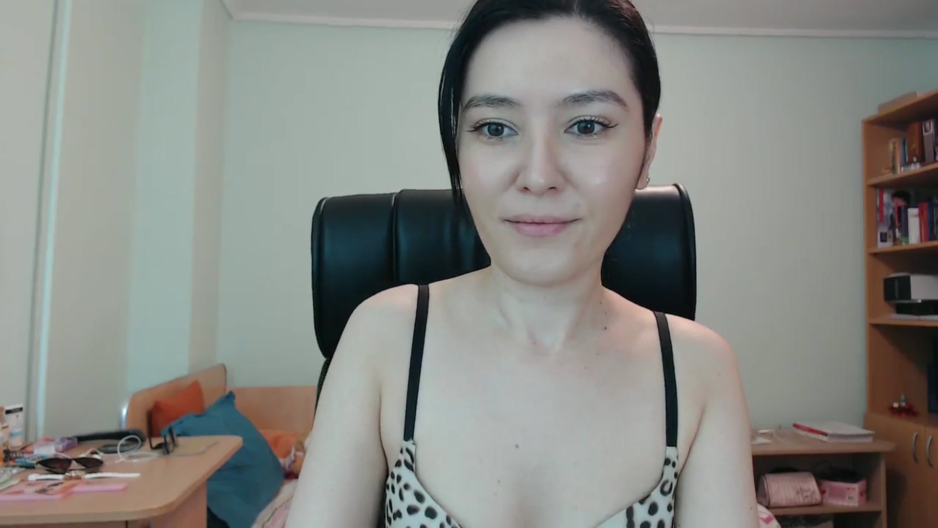 Gallery image thumbnail from SailorJupitr's myfreecams stream on, 05/30/2024, 18:52 image 4 of 20