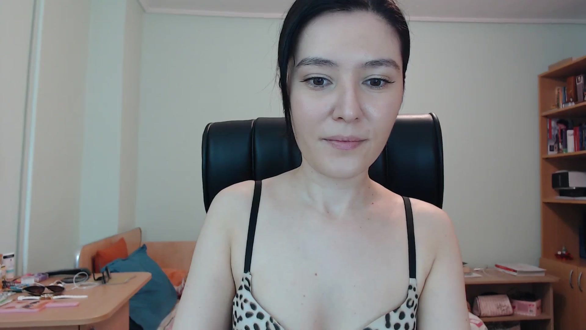 Gallery image thumbnail from SailorJupitr's myfreecams stream on, 05/30/2024, 18:52 image 3 of 20