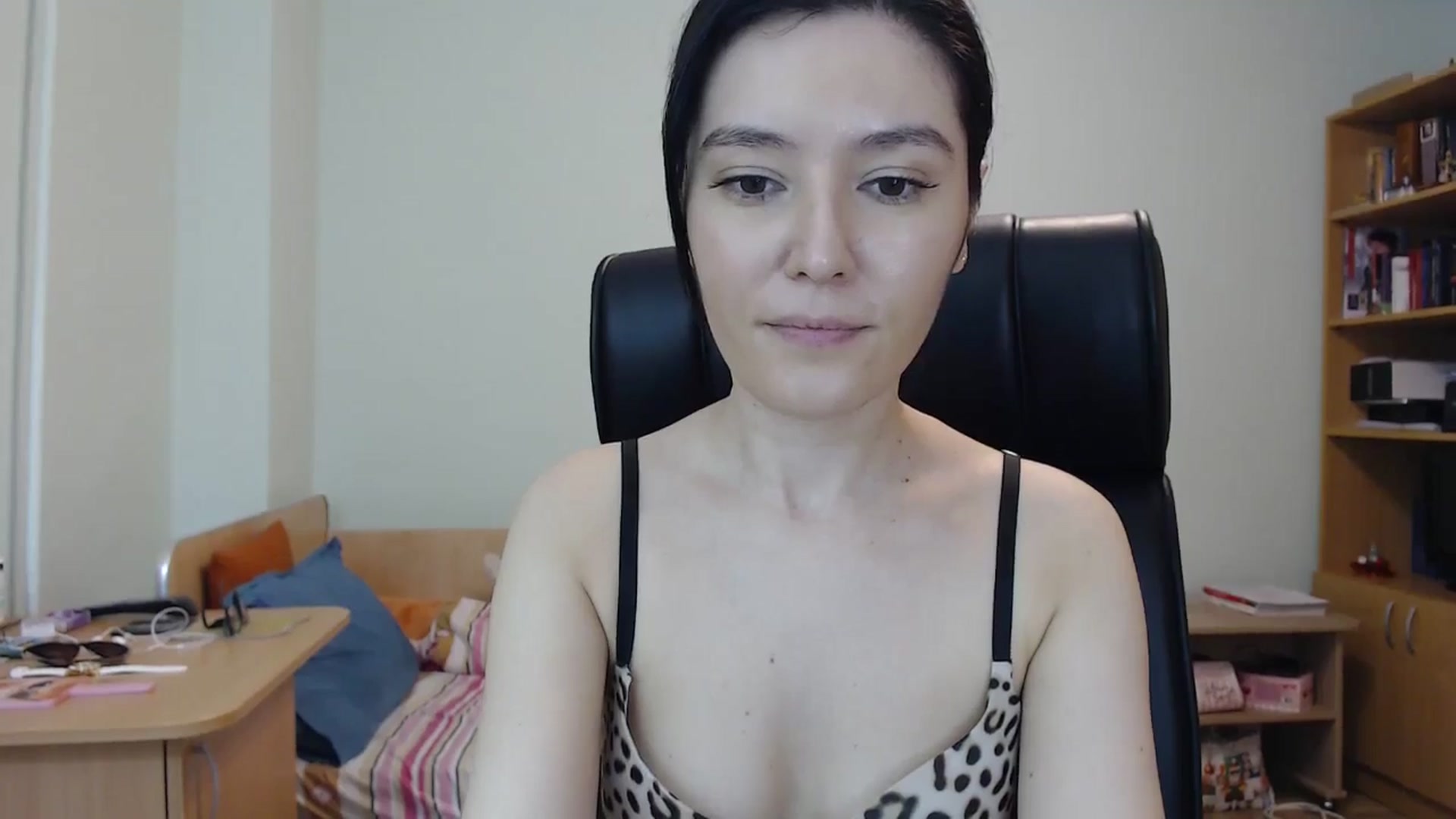 Gallery image thumbnail from SailorJupitr's myfreecams stream on, 05/30/2024, 20:58 image 16 of 20