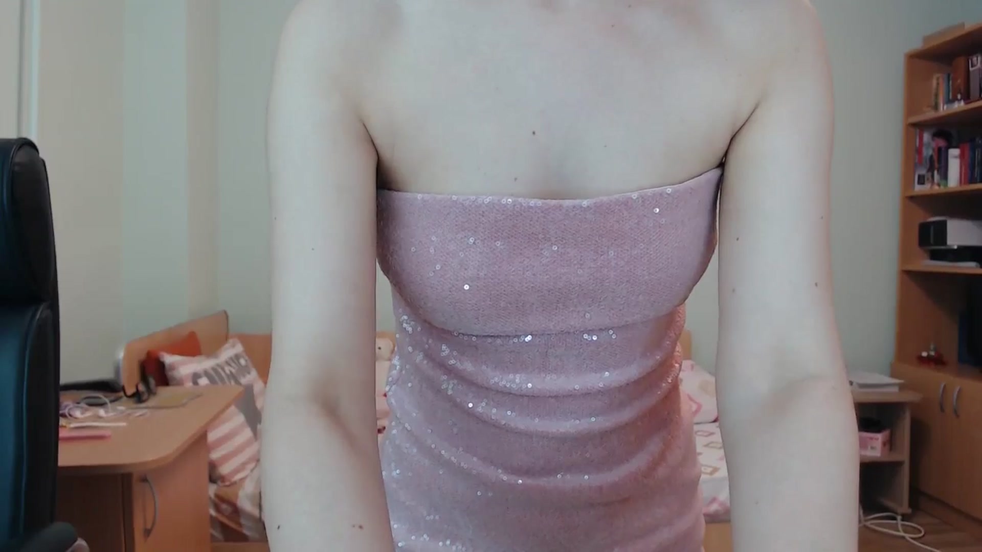 Gallery image thumbnail from SailorJupitr's myfreecams stream on, 06/01/2024, 19:00 image 6 of 20