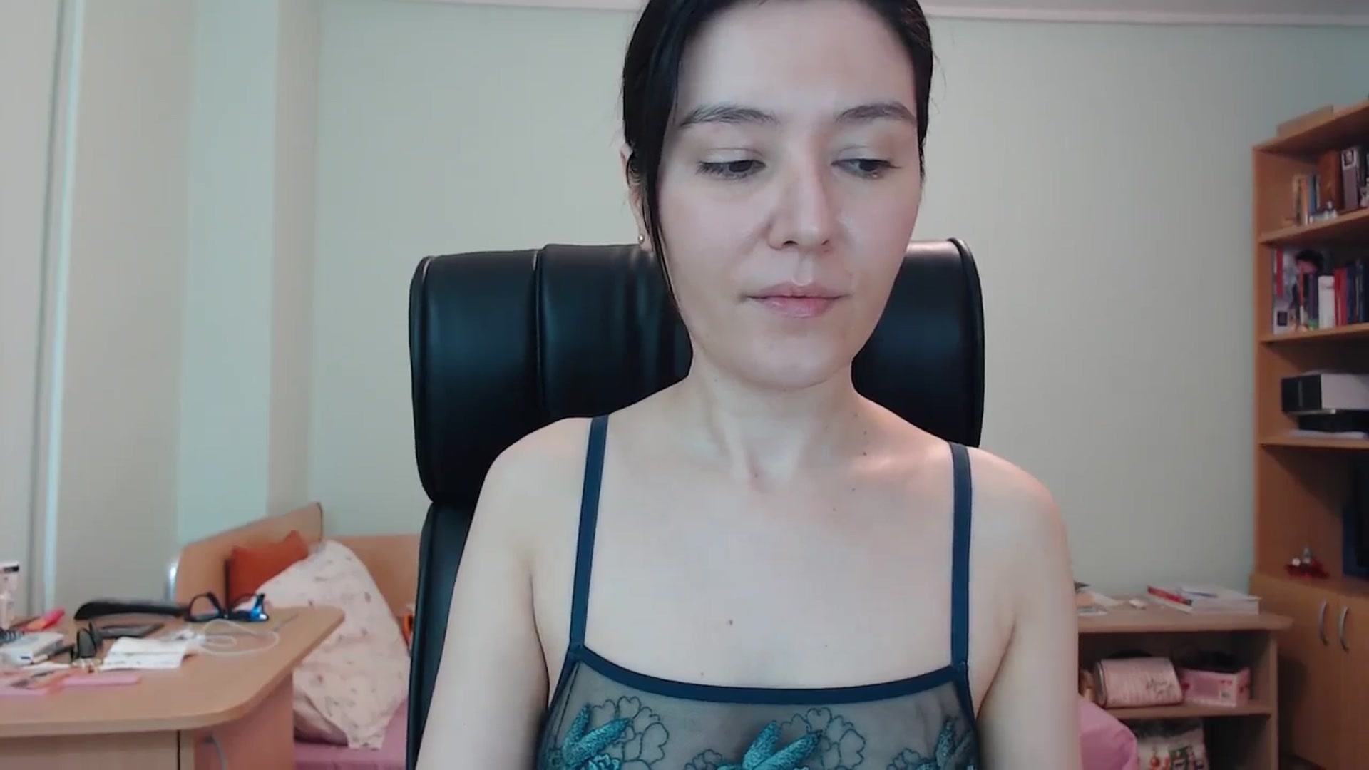 Gallery image thumbnail from SailorJupitr's myfreecams stream on, 06/06/2024, 20:16 image 2 of 20