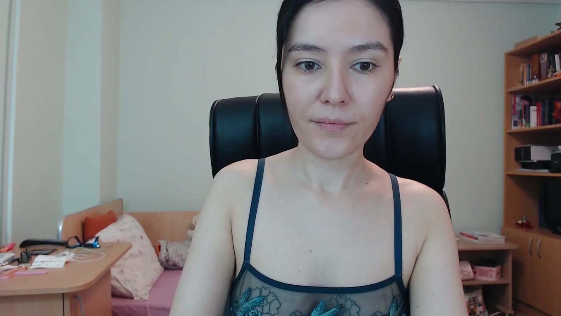 Gallery image thumbnail from SailorJupitr's myfreecams stream on, 06/06/2024, 20:16 image 10 of 20