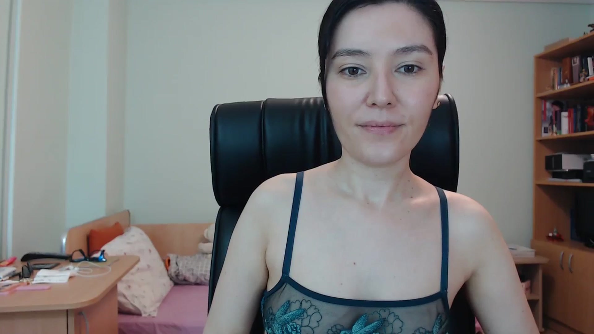 Gallery image thumbnail from SailorJupitr's myfreecams stream on, 06/06/2024, 20:16 image 9 of 20