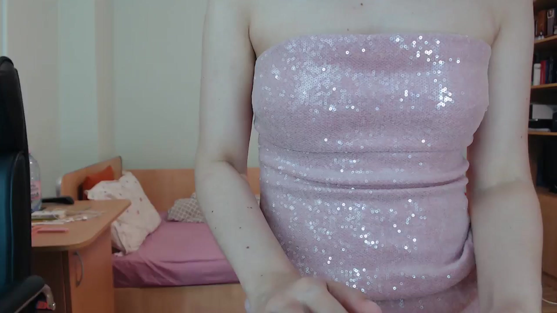 Gallery image thumbnail from SailorJupitr's myfreecams stream on, 06/08/2024, 21:45 image 19 of 20