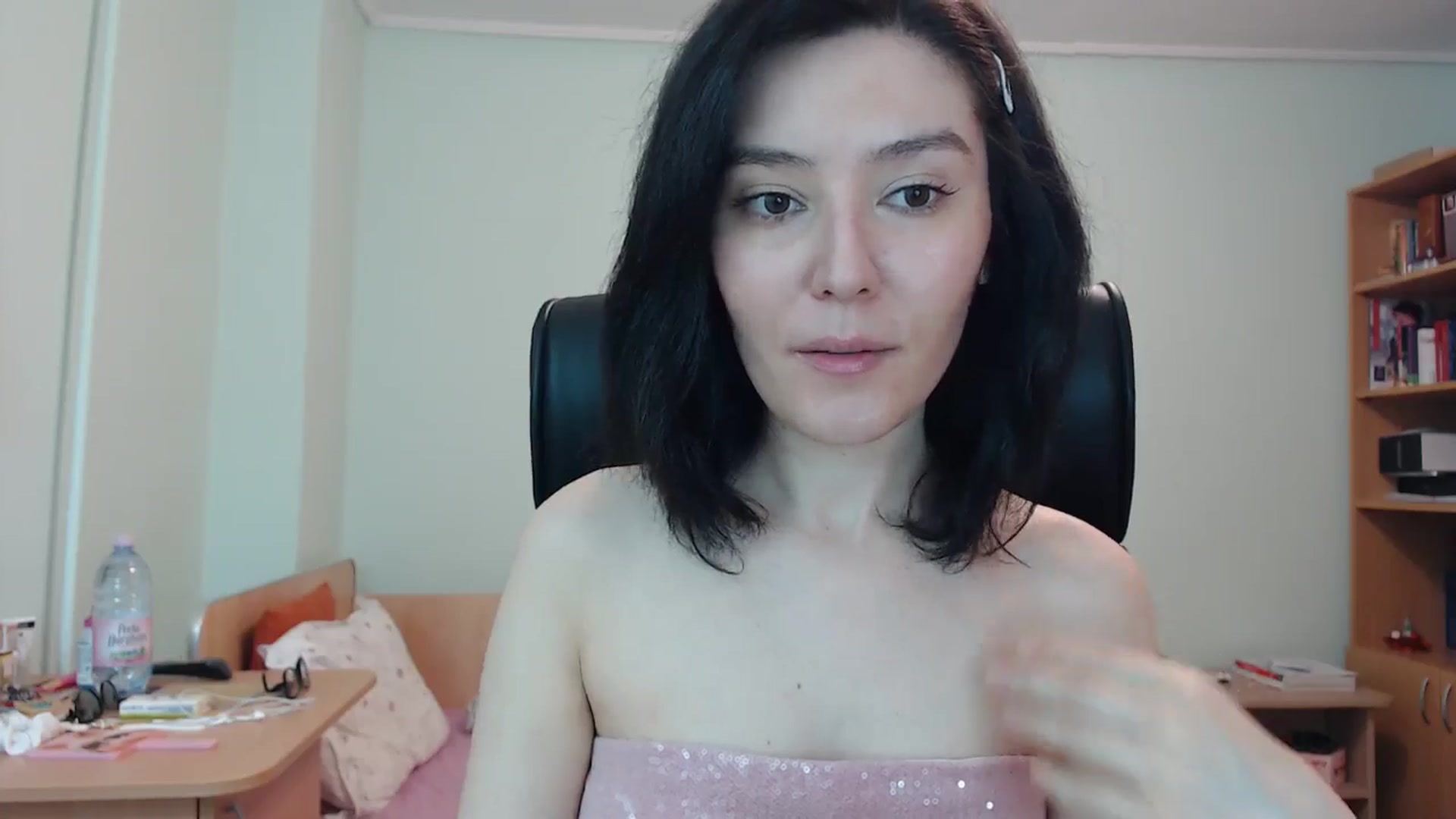 Gallery image thumbnail from SailorJupitr's myfreecams stream on, 06/08/2024, 21:45 image 2 of 20