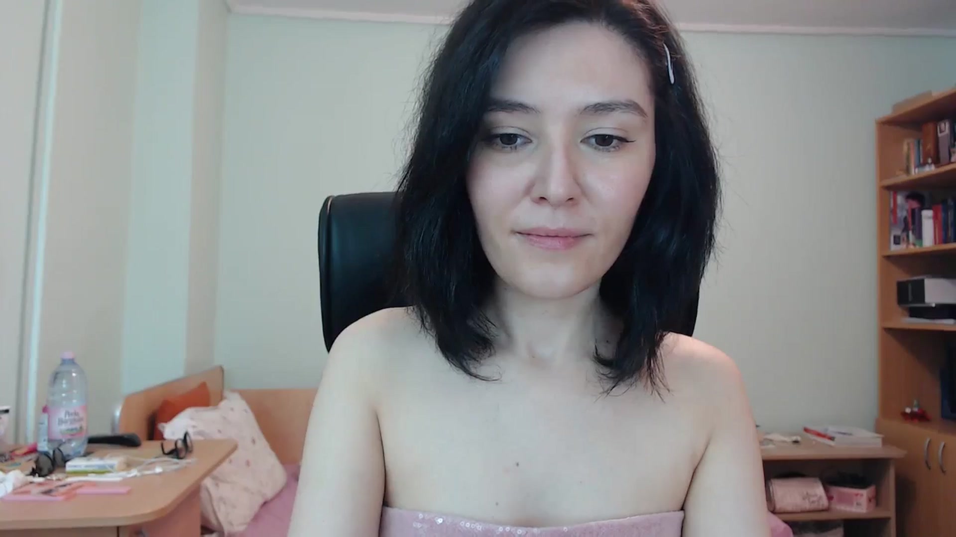 Gallery image thumbnail from SailorJupitr's myfreecams stream on, 06/08/2024, 21:45 image 9 of 20