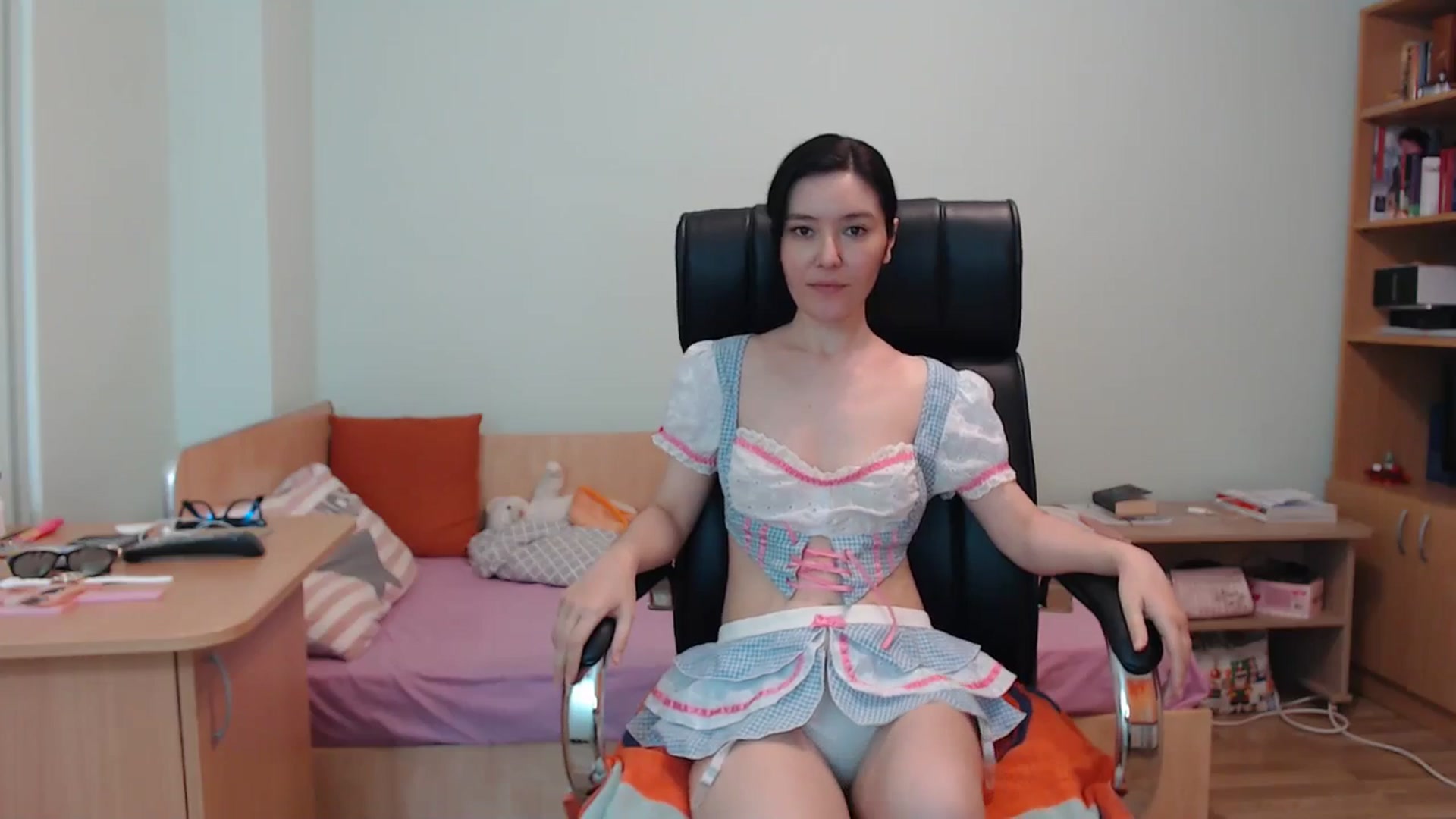 Gallery image thumbnail from SailorJupitr's myfreecams stream on, 06/13/2024, 20:54 image 11 of 20