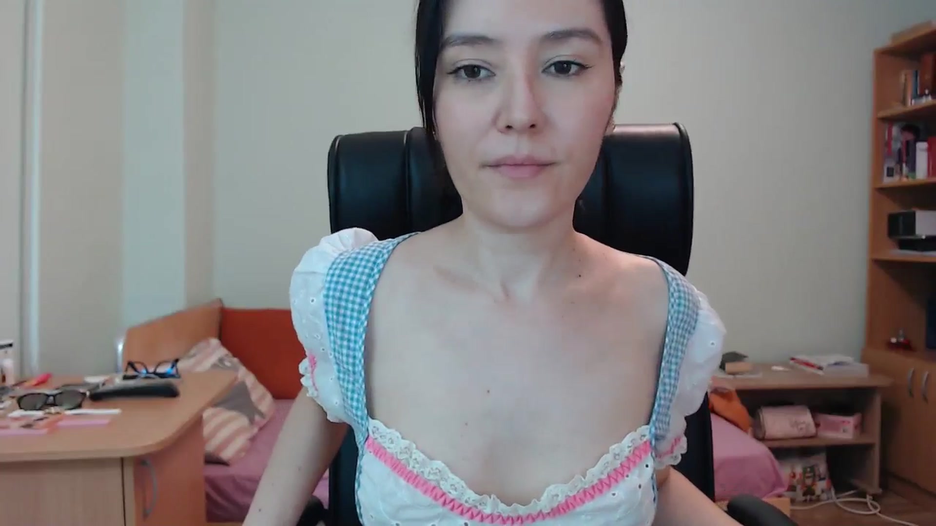 Gallery image thumbnail from SailorJupitr's myfreecams stream on, 06/13/2024, 21:48 image 2 of 20