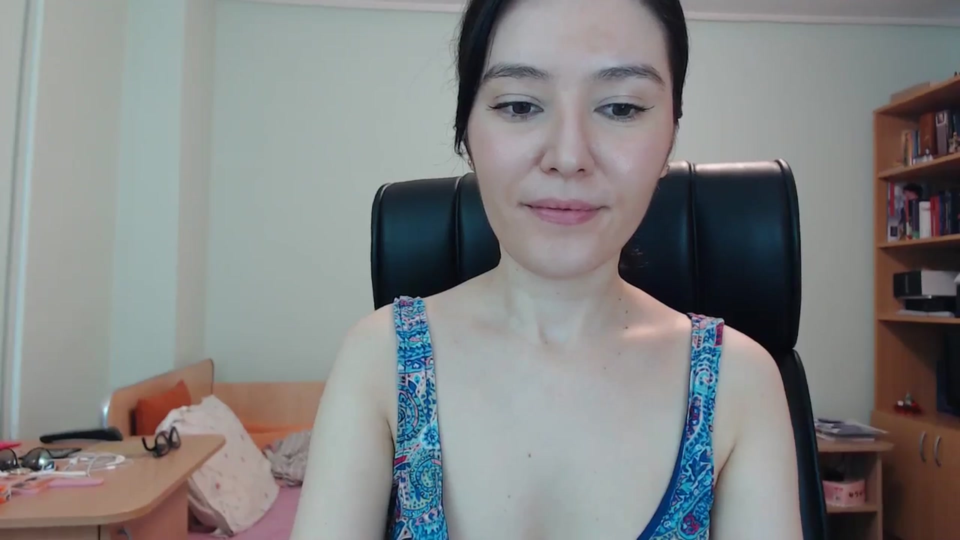 Gallery image thumbnail from SailorJupitr's myfreecams stream on, 06/21/2024, 19:14 image 2 of 20