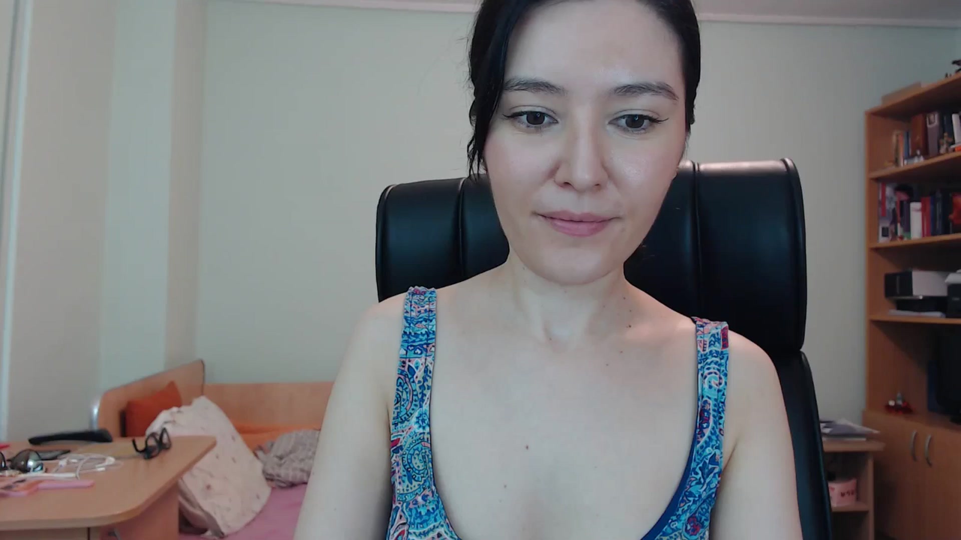 Gallery image thumbnail from SailorJupitr's myfreecams stream on, 06/21/2024, 19:14 image 8 of 20
