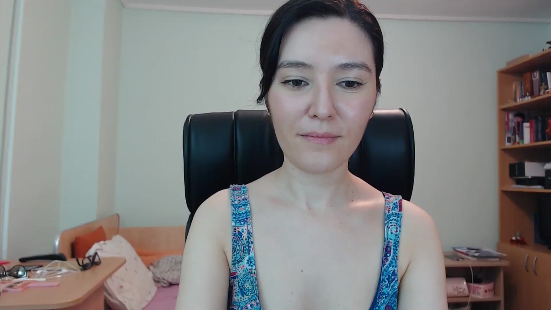 Gallery image thumbnail from SailorJupitr's myfreecams stream on, 06/21/2024, 21:09 image 11 of 20
