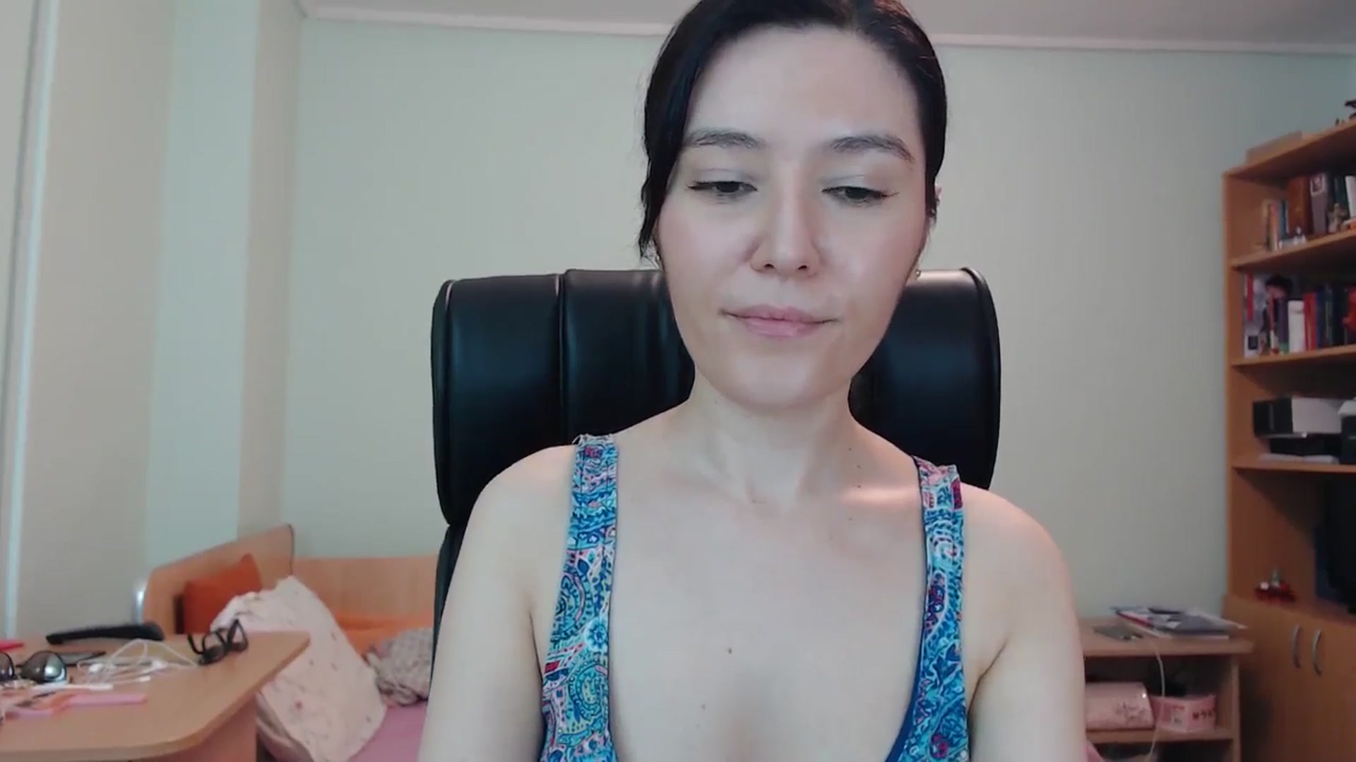 Gallery image thumbnail from SailorJupitr's myfreecams stream on, 06/21/2024, 21:09 image 8 of 20