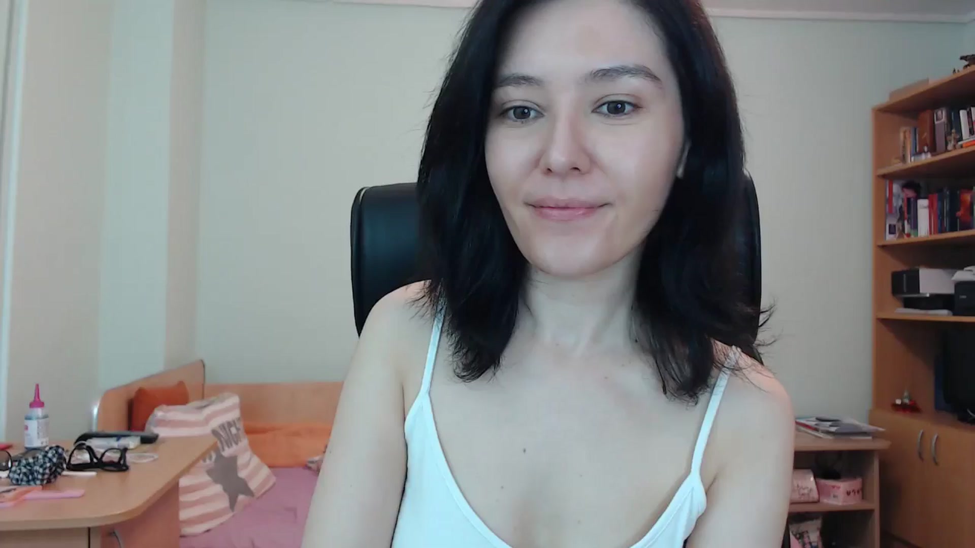Gallery image thumbnail from SailorJupitr's myfreecams stream on, 06/23/2024, 20:50 image 1 of 20