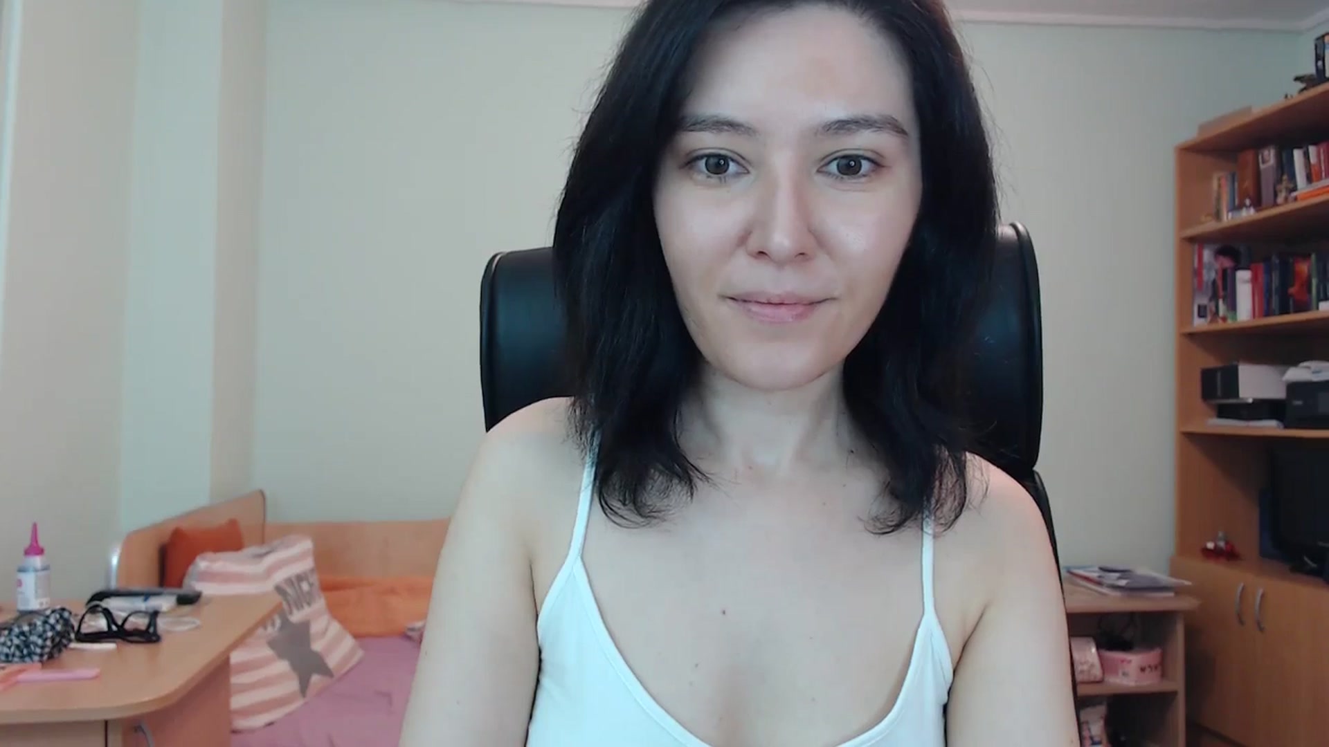Gallery image thumbnail from SailorJupitr's myfreecams stream on, 06/23/2024, 20:50 image 3 of 20