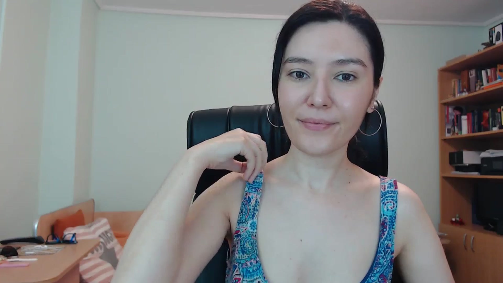 Gallery image thumbnail from SailorJupitr's myfreecams stream on, 06/25/2024, 18:55 image 16 of 20