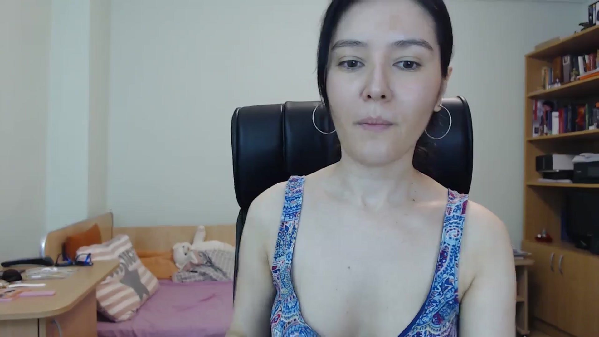 Gallery image thumbnail from SailorJupitr's myfreecams stream on, 06/25/2024, 21:11 image 12 of 20