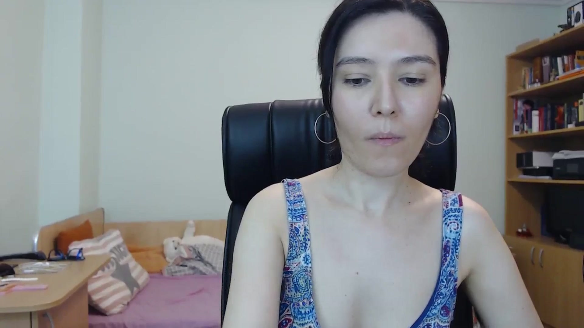 Gallery image thumbnail from SailorJupitr's myfreecams stream on, 06/25/2024, 21:11 image 16 of 20