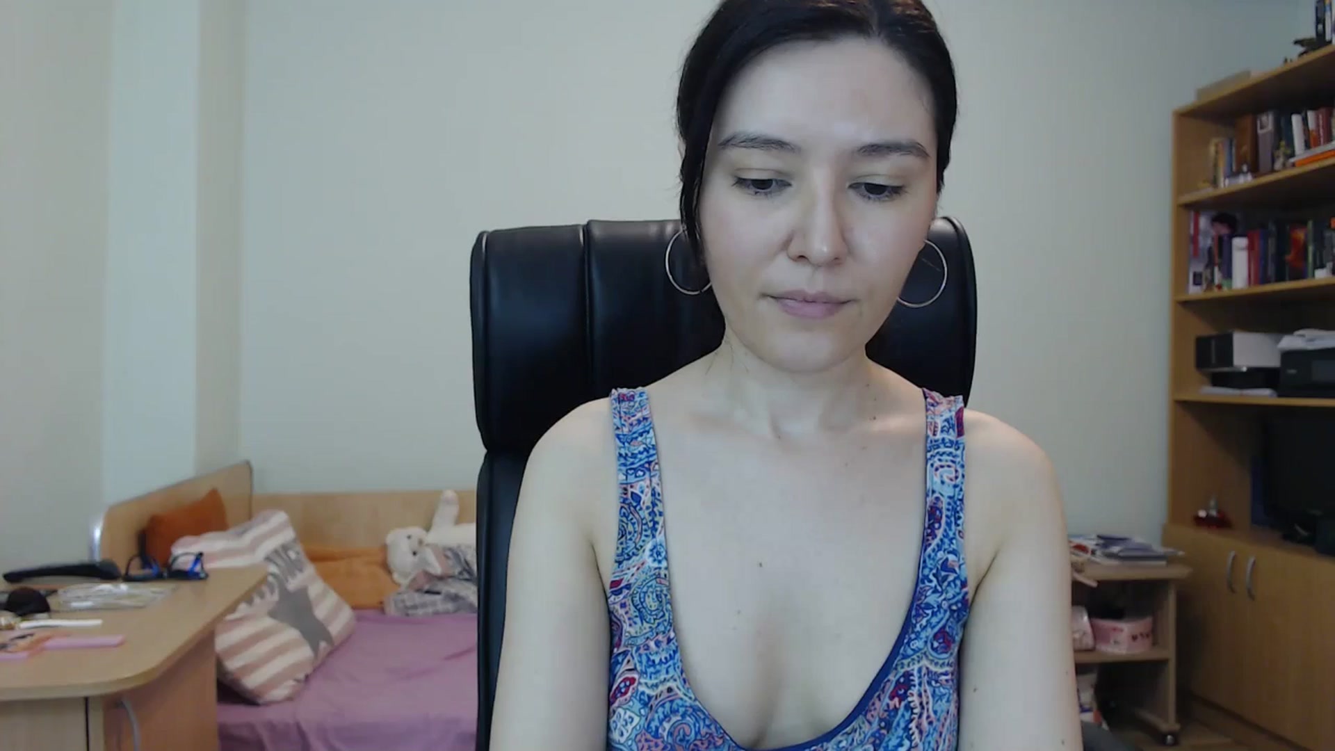 Gallery image thumbnail from SailorJupitr's myfreecams stream on, 06/25/2024, 21:11 image 9 of 20