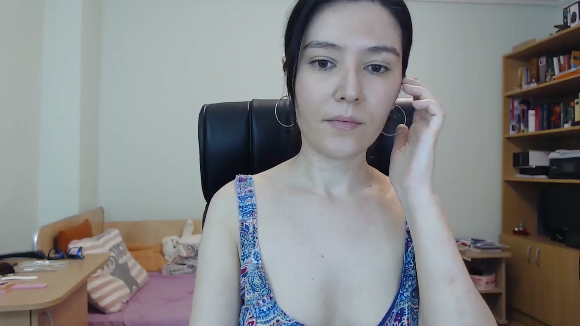 Gallery image thumbnail from SailorJupitr's myfreecams stream on, 06/25/2024, 21:11 image 19 of 20