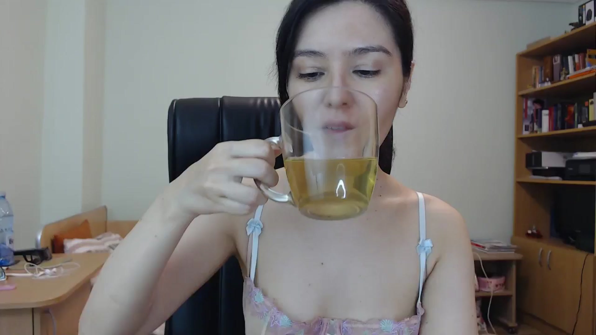 Gallery image thumbnail from SailorJupitr's myfreecams stream on, 07/05/2024, 20:54 image 1 of 20