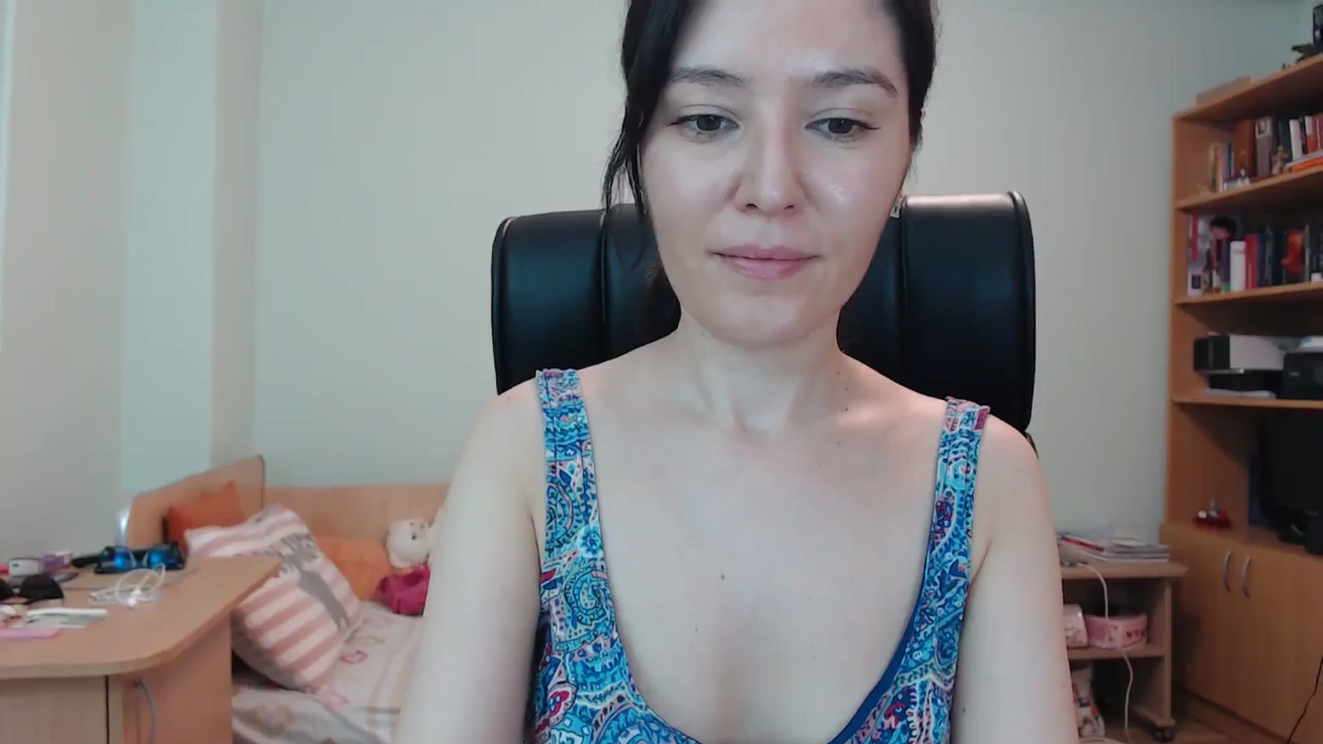 Gallery image thumbnail from SailorJupitr's myfreecams stream on, 07/06/2024, 21:56 image 8 of 20