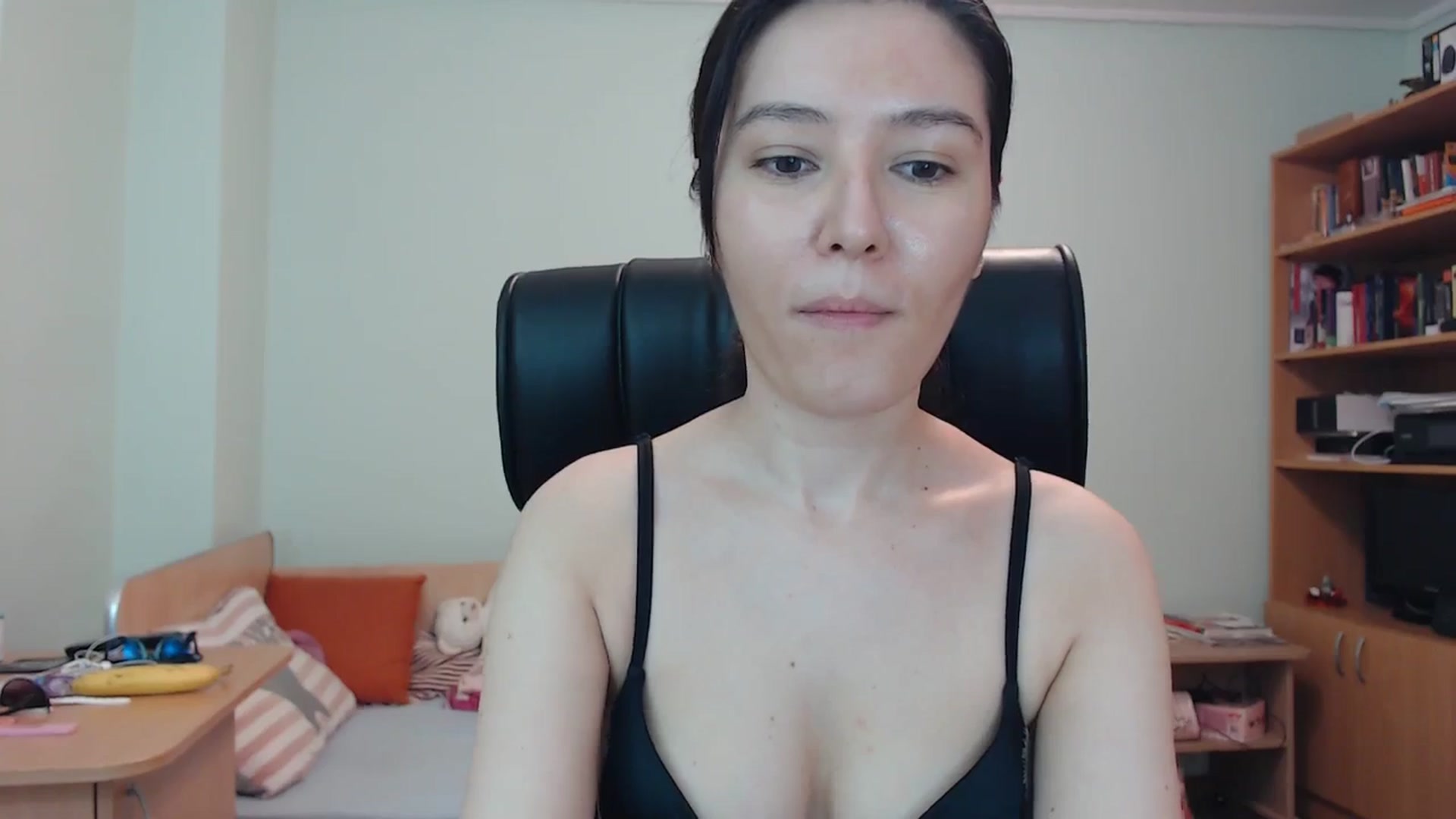 Gallery image thumbnail from SailorJupitr's myfreecams stream on, 08/01/2024, 19:26 image 16 of 20