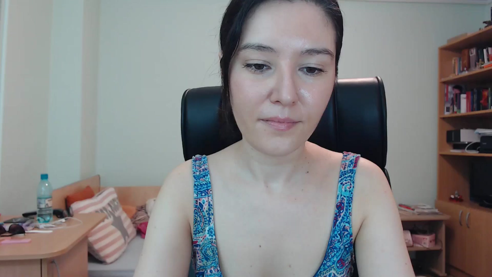 Gallery image thumbnail from SailorJupitr's myfreecams stream on, 08/03/2024, 21:34 image 3 of 20