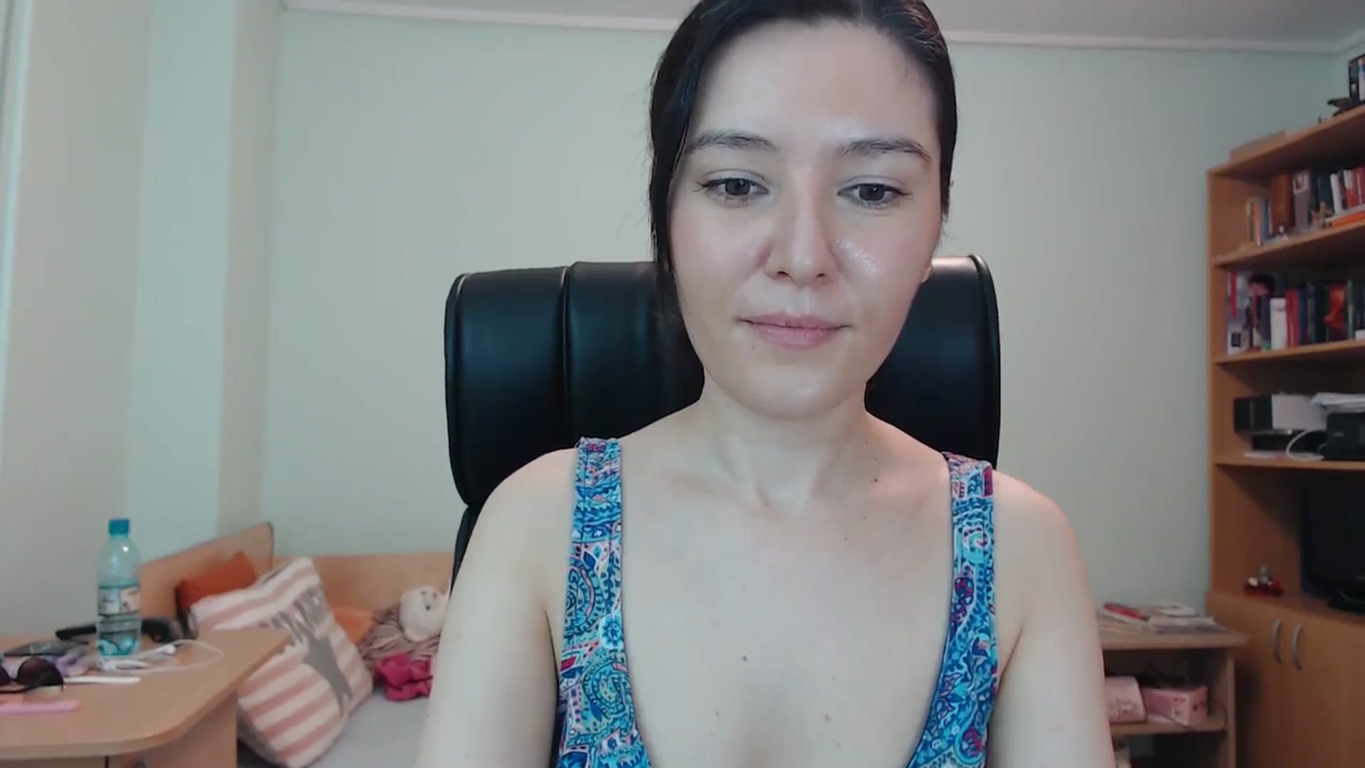 Gallery image thumbnail from SailorJupitr's myfreecams stream on, 08/03/2024, 21:34 image 9 of 20