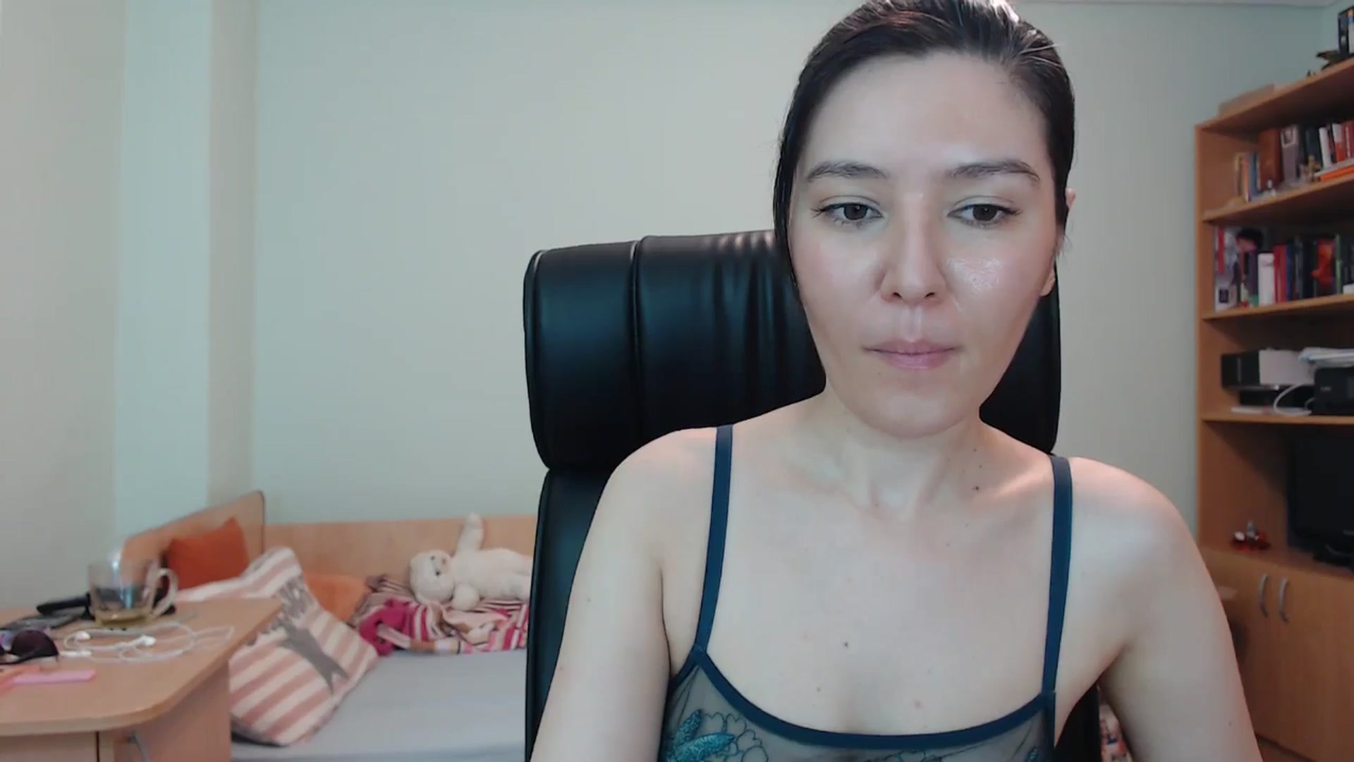 Gallery image thumbnail from SailorJupitr's myfreecams stream on, 08/04/2024, 21:32 image 10 of 20