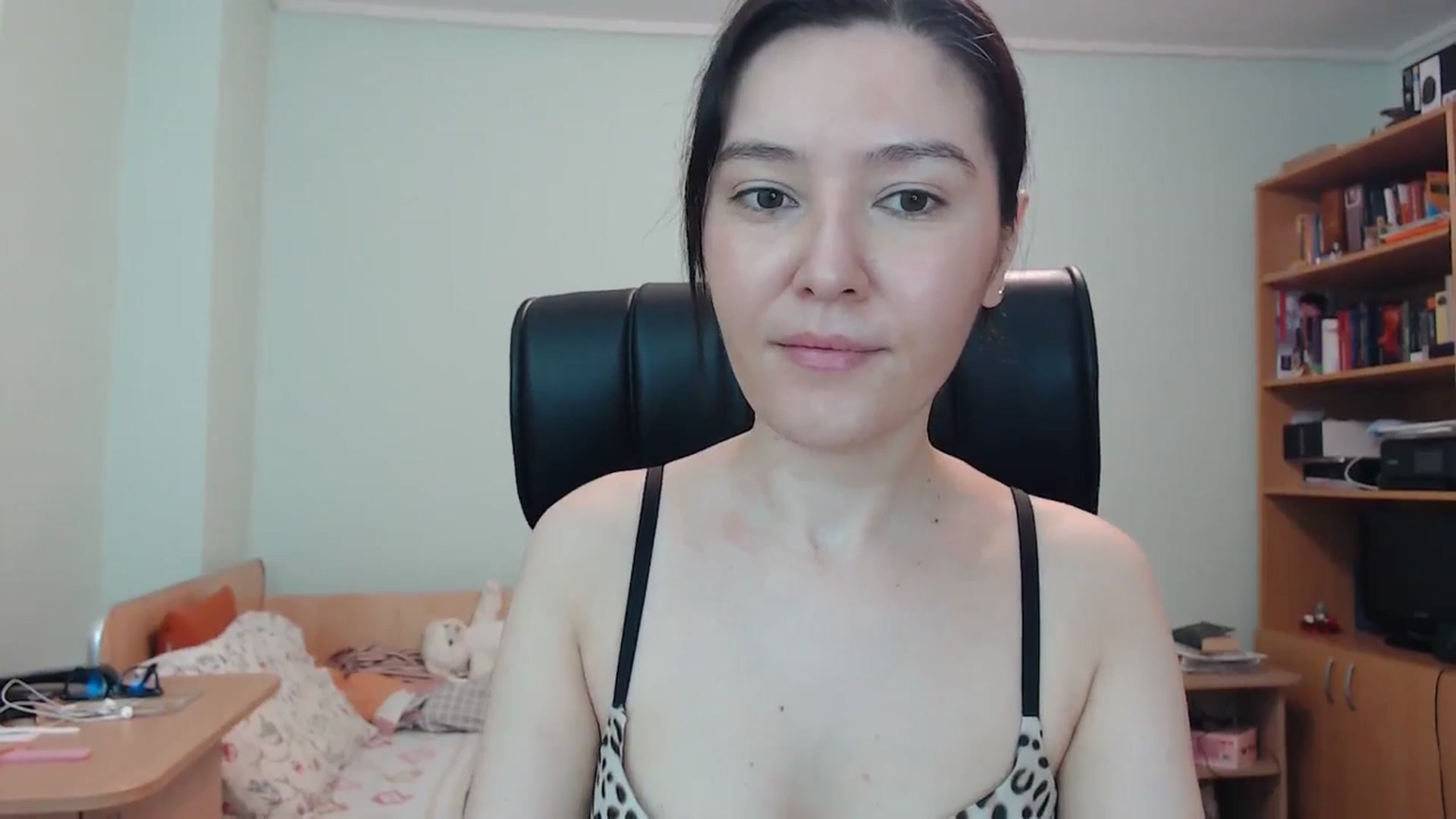 Gallery image thumbnail from SailorJupitr's myfreecams stream on, 08/09/2024, 20:34 image 9 of 20