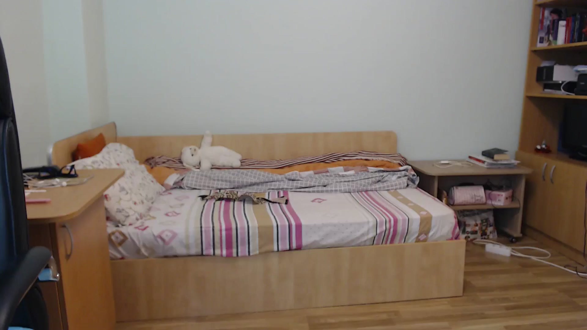 Gallery image thumbnail from SailorJupitr's myfreecams stream on, 08/09/2024, 22:01 image 10 of 20