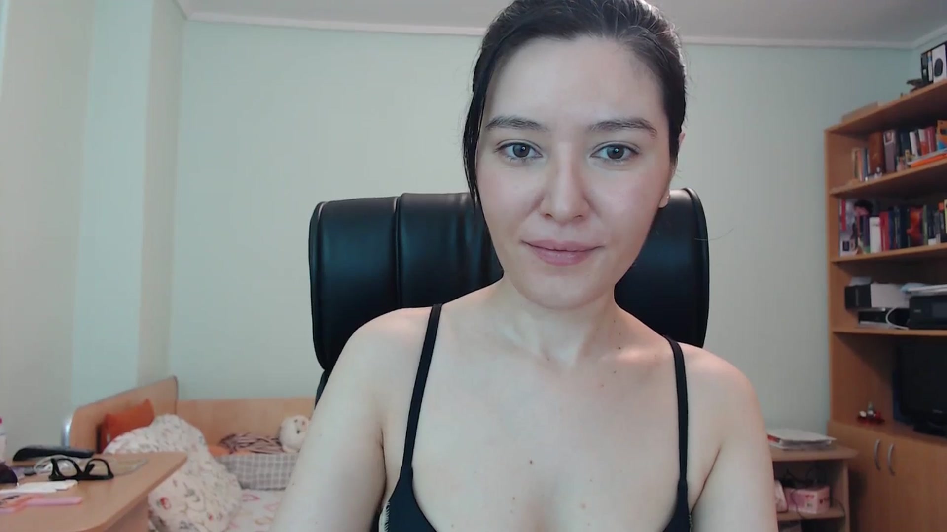Gallery image thumbnail from SailorJupitr's myfreecams stream on, 08/11/2024, 21:53 image 8 of 20