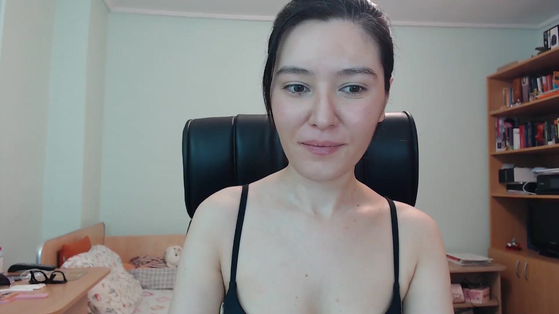 Gallery image thumbnail from SailorJupitr's myfreecams stream on, 08/11/2024, 21:53 image 5 of 20