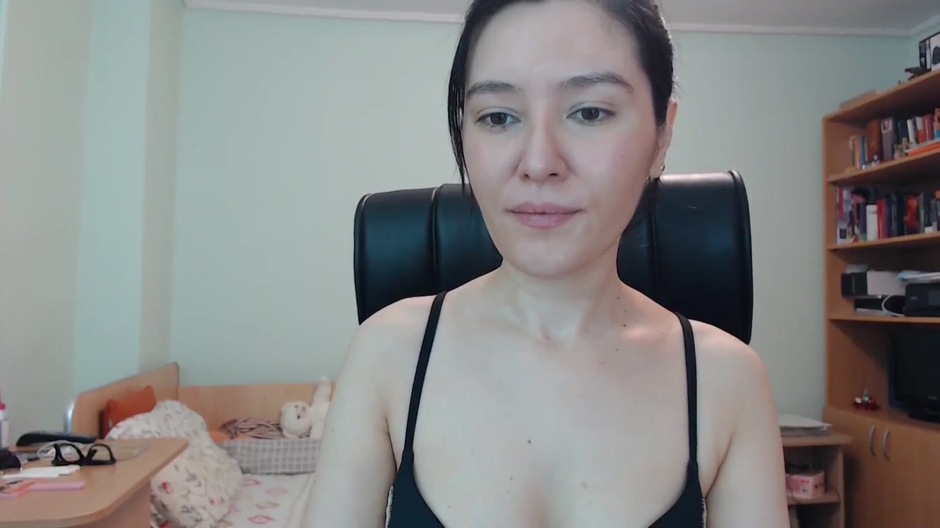 Gallery image thumbnail from SailorJupitr's myfreecams stream on, 08/11/2024, 21:53 image 13 of 20
