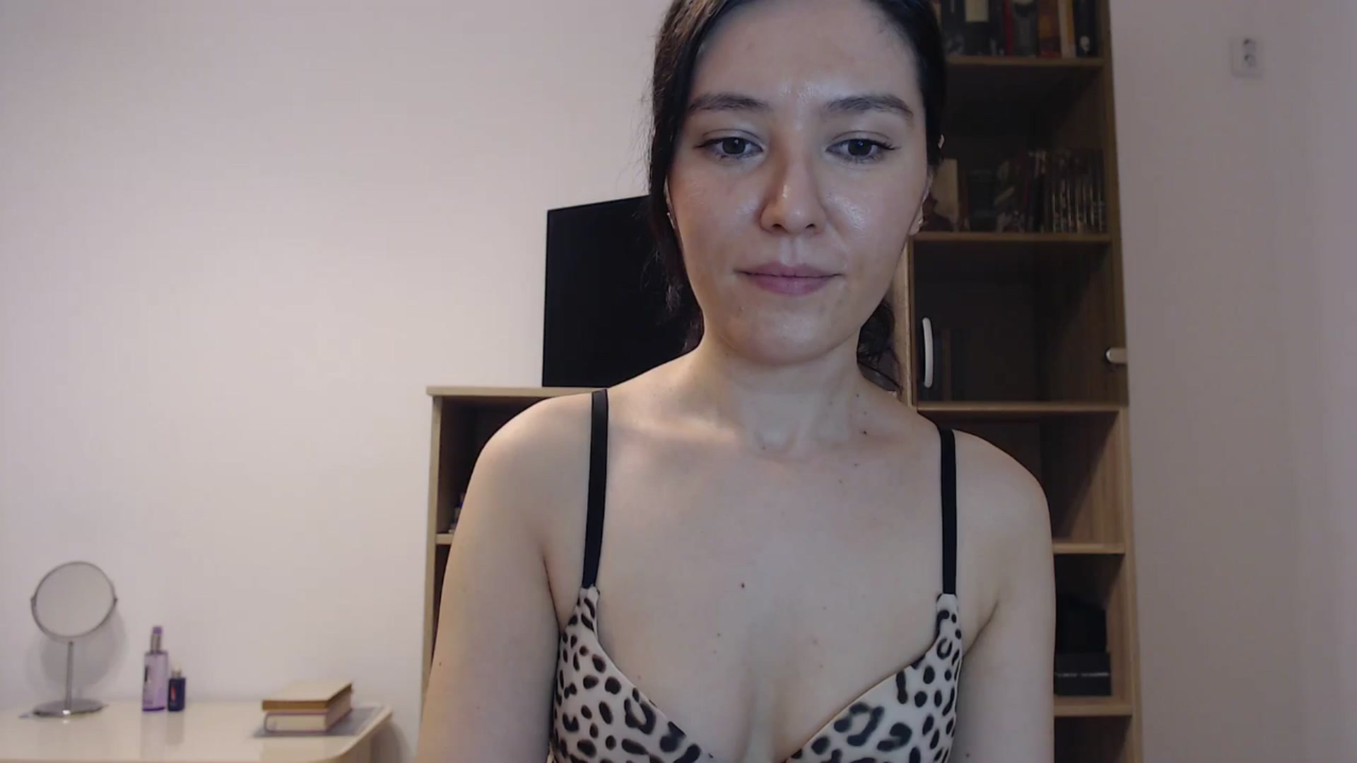 Gallery image thumbnail from SailorJupitr's myfreecams stream on, 08/29/2024, 20:13 image 1 of 20