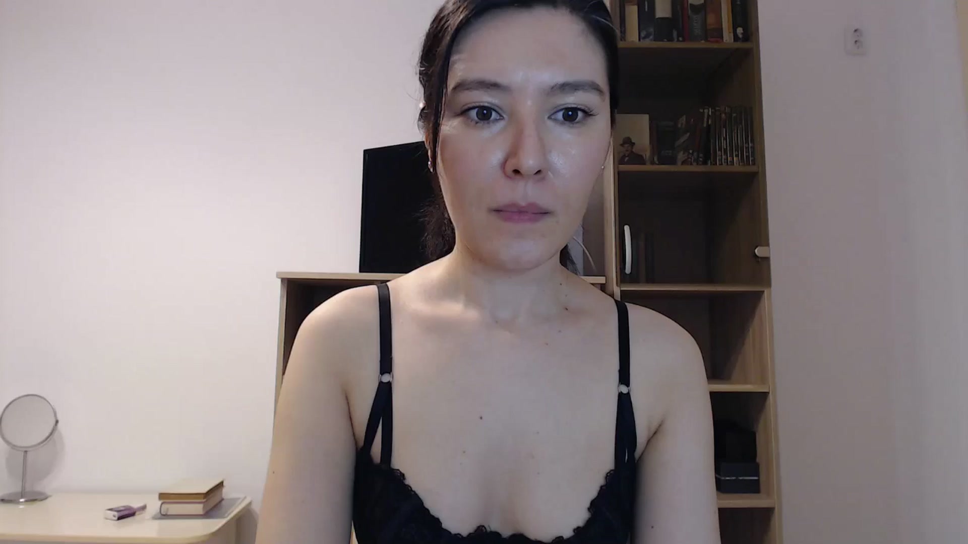Gallery image thumbnail from SailorJupitr's myfreecams stream on, 09/01/2024, 21:11 image 1 of 20