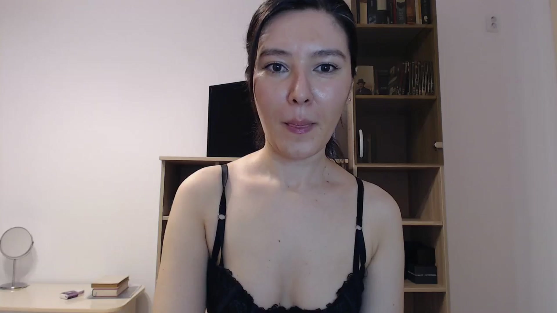 Gallery image thumbnail from SailorJupitr's myfreecams stream on, 09/01/2024, 21:11 image 6 of 20