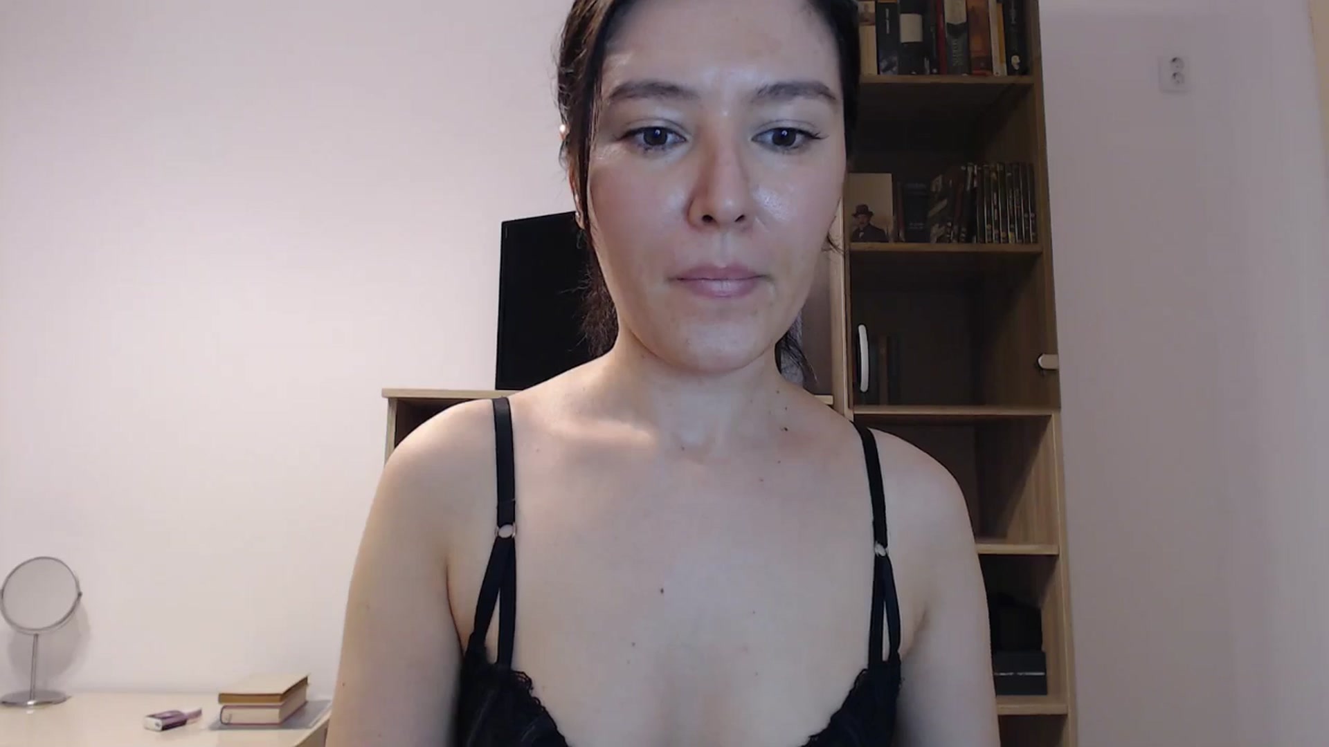 Gallery image thumbnail from SailorJupitr's myfreecams stream on, 09/01/2024, 21:11 image 20 of 20