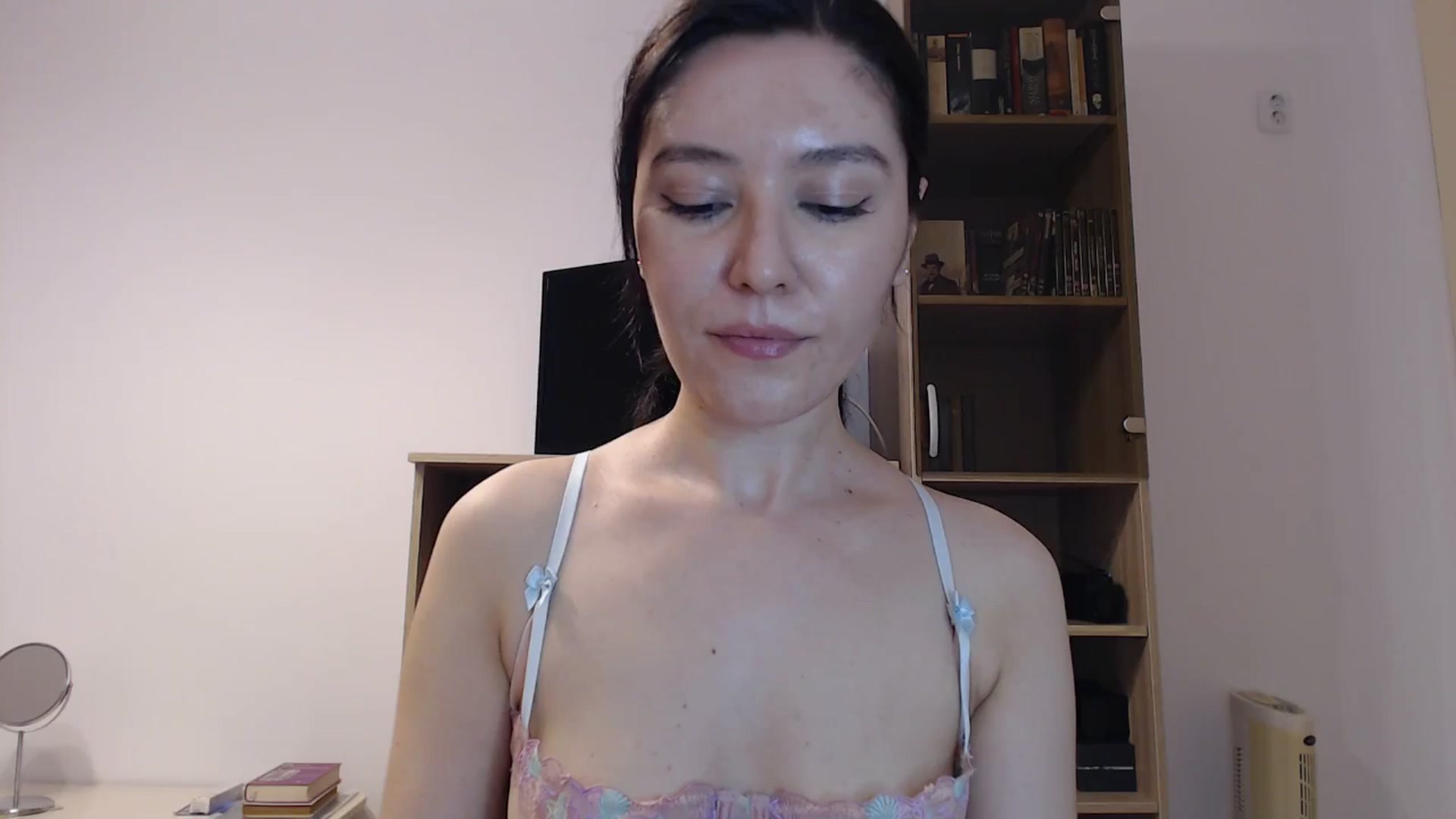 Gallery image thumbnail from SailorJupitr's myfreecams stream on, 09/07/2024, 20:15 image 1 of 20