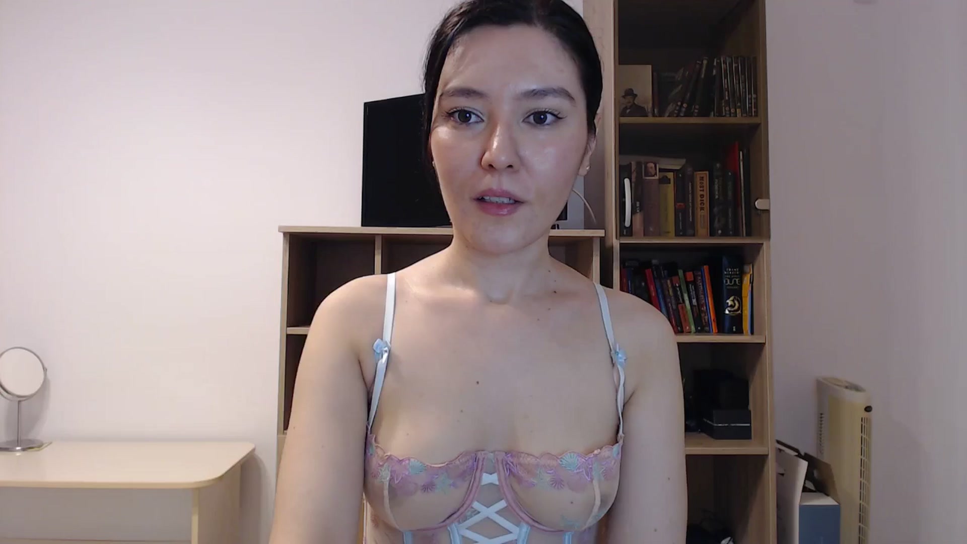 Gallery image thumbnail from SailorJupitr's myfreecams stream on, 09/13/2024, 19:36 image 5 of 20