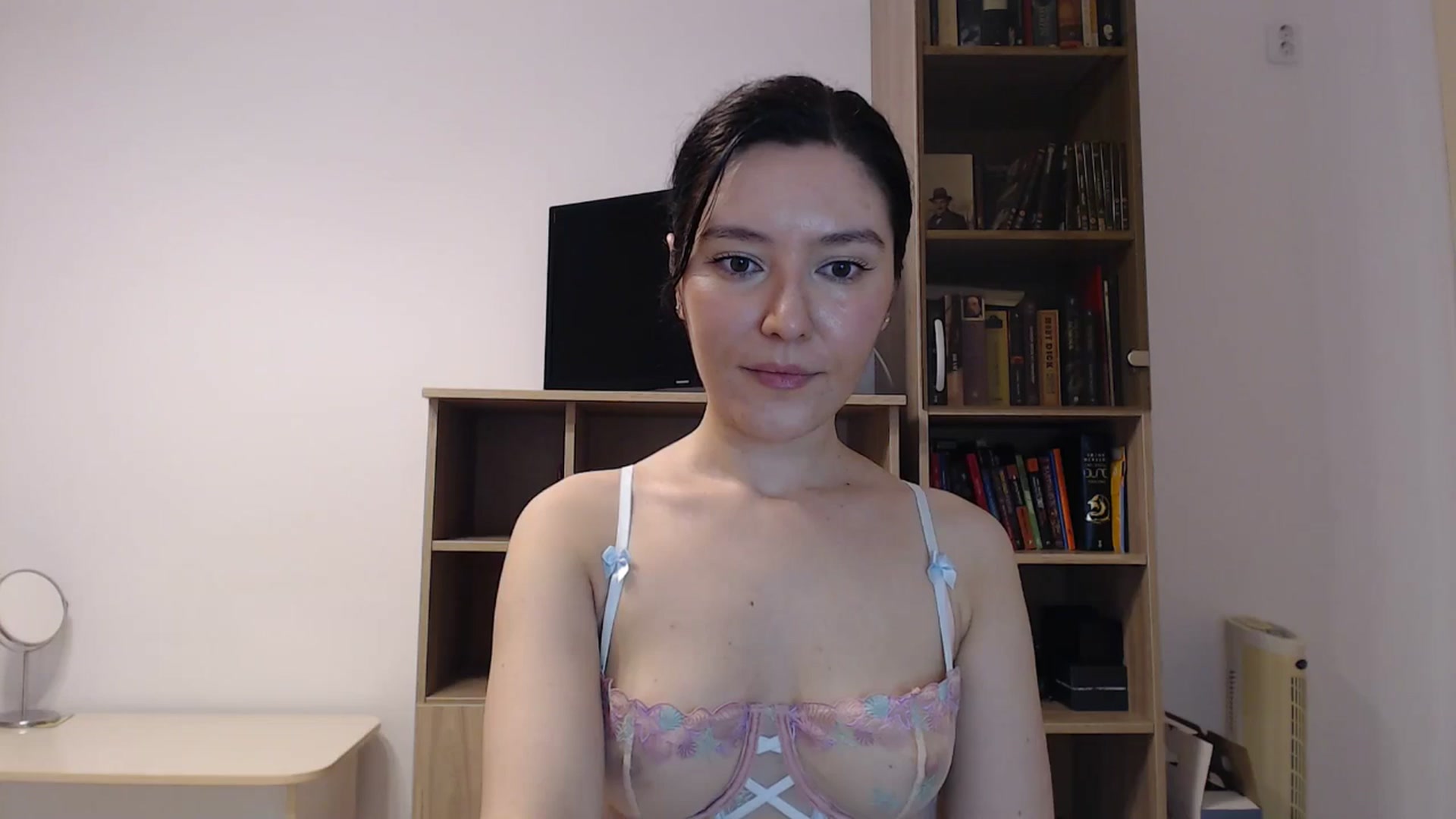 Gallery image thumbnail from SailorJupitr's myfreecams stream on, 09/13/2024, 20:20 image 8 of 20