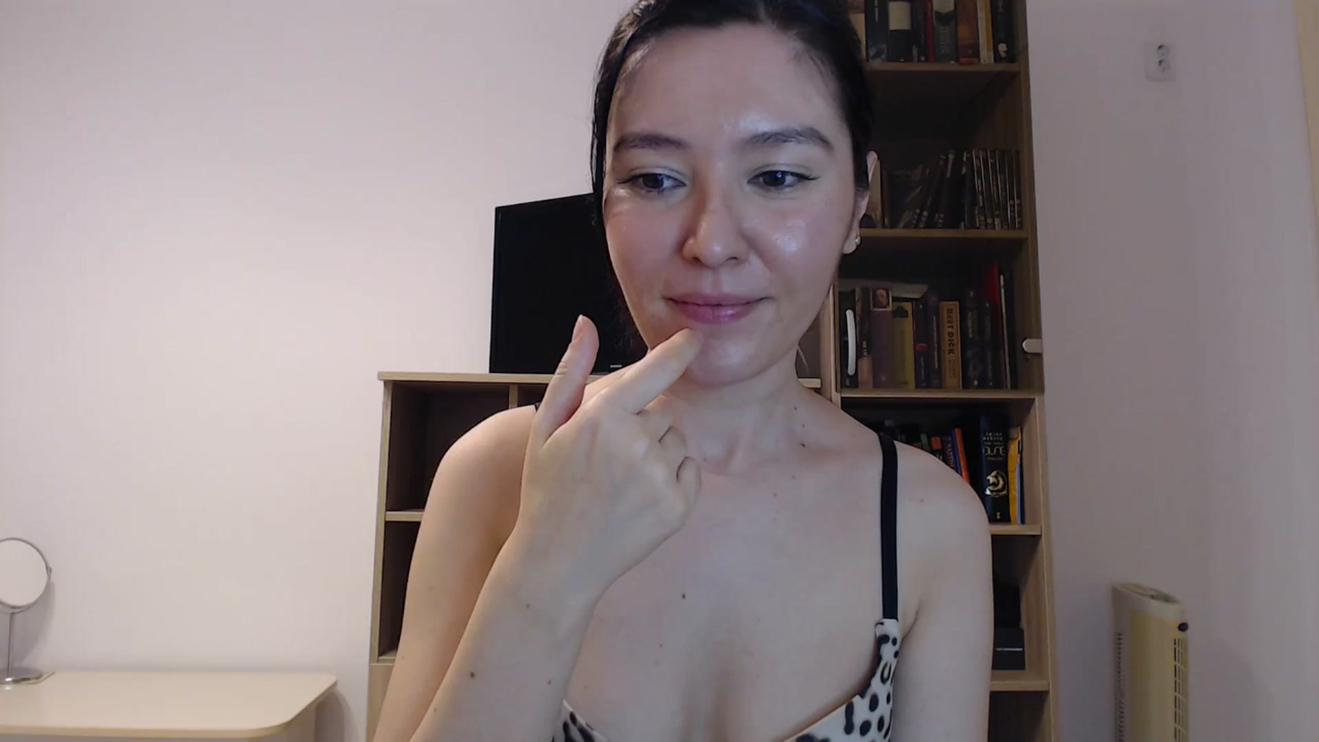 Gallery image thumbnail from SailorJupitr's myfreecams stream on, 09/15/2024, 19:48 image 13 of 20
