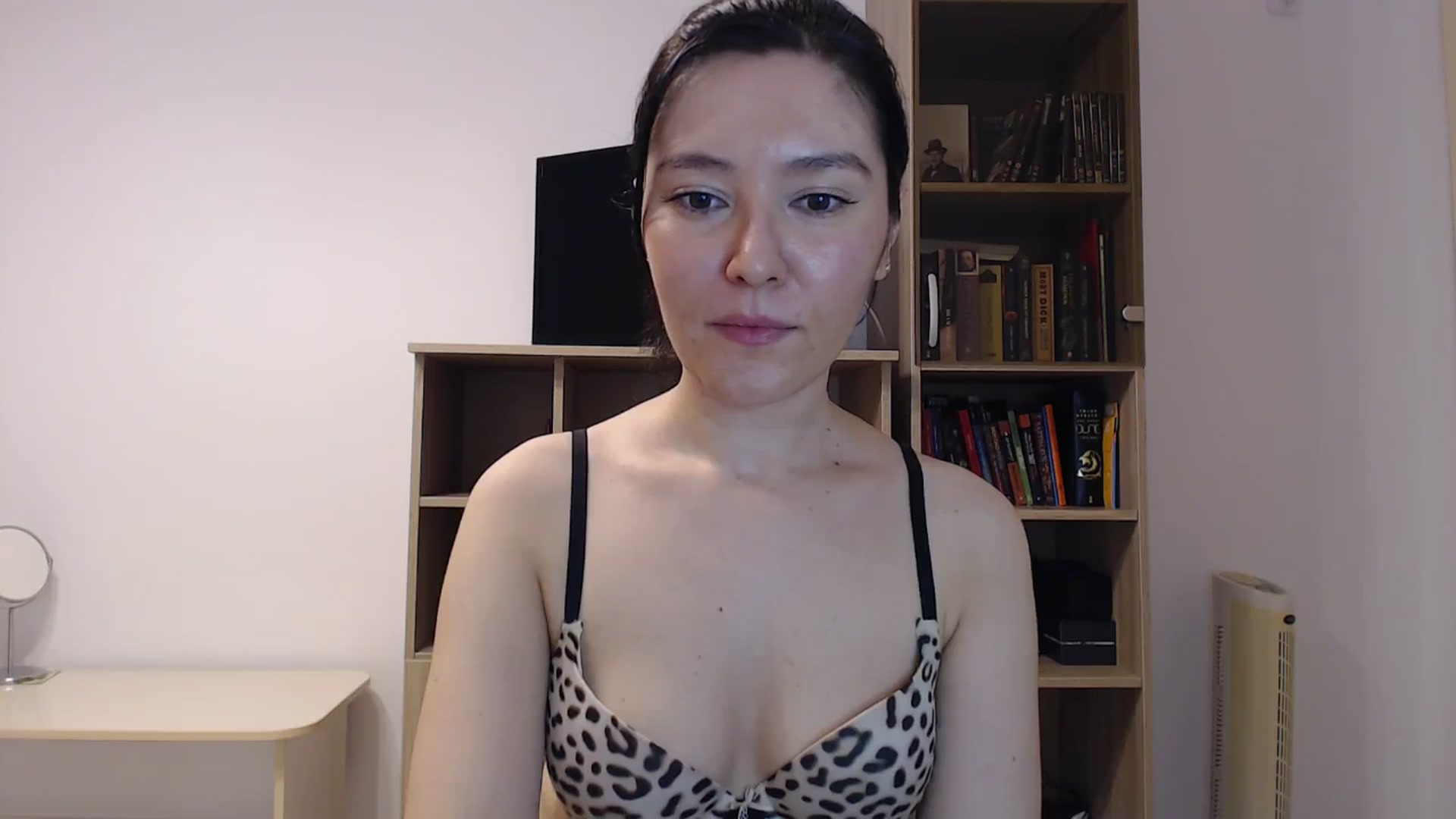 Gallery image thumbnail from SailorJupitr's myfreecams stream on, 09/15/2024, 19:48 image 4 of 20