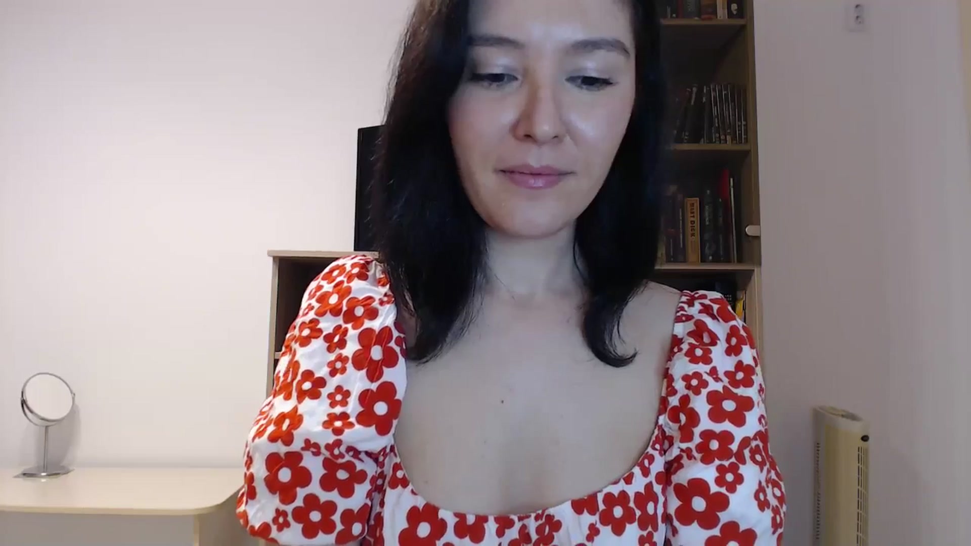 Gallery image thumbnail from SailorJupitr's myfreecams stream on, 09/19/2024, 19:25 image 9 of 20