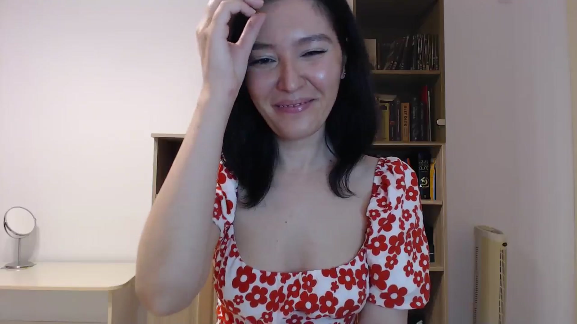 Gallery image thumbnail from SailorJupitr's myfreecams stream on, 09/19/2024, 20:25 image 8 of 20