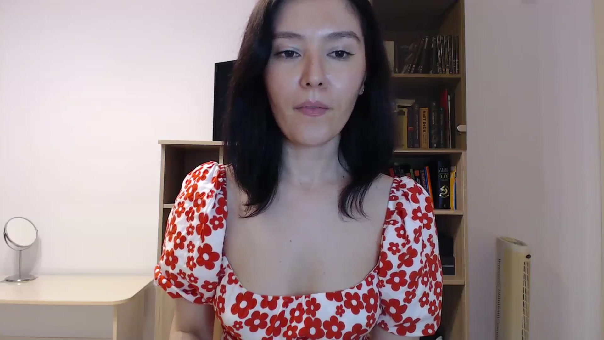 Gallery image thumbnail from SailorJupitr's myfreecams stream on, 09/19/2024, 20:25 image 10 of 20