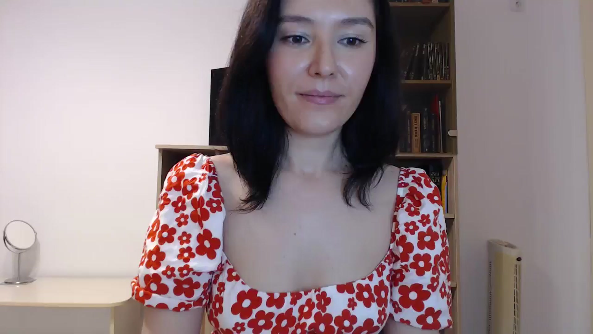 Gallery image thumbnail from SailorJupitr's myfreecams stream on, 09/19/2024, 20:25 image 17 of 20