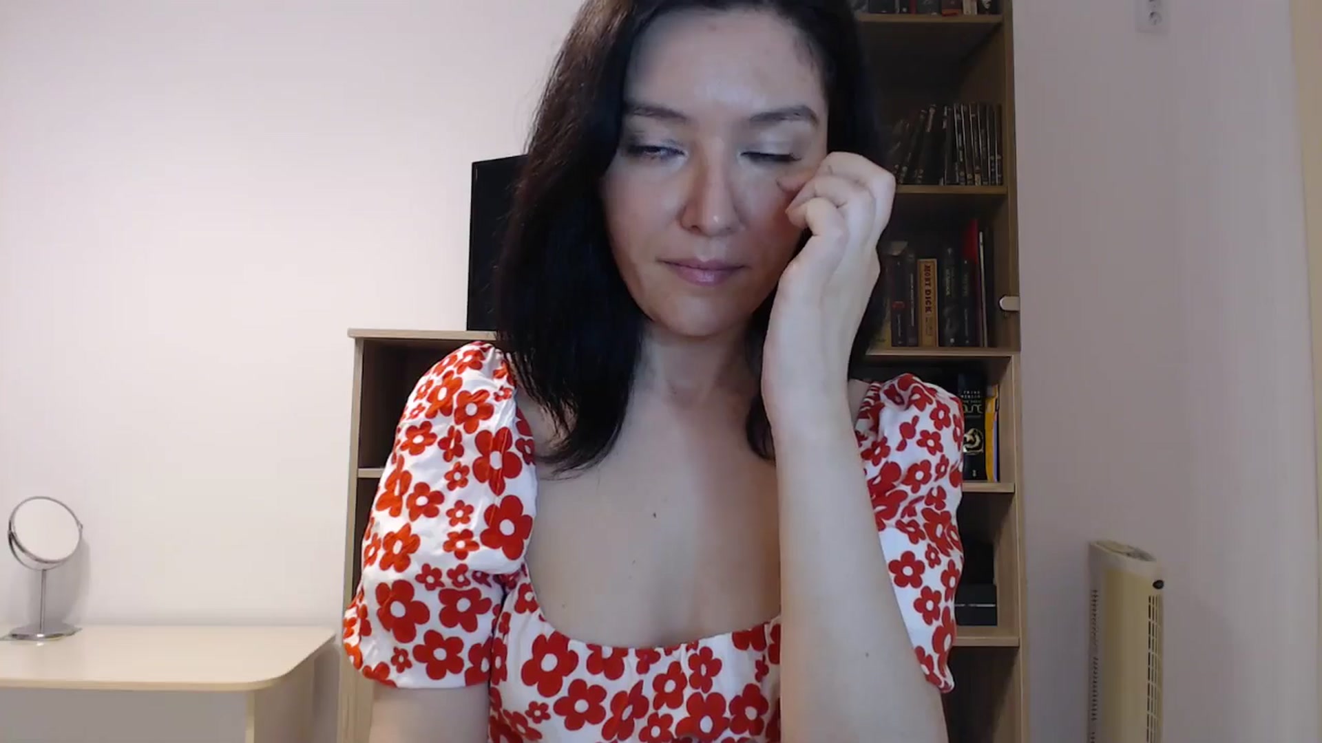 Gallery image thumbnail from SailorJupitr's myfreecams stream on, 09/19/2024, 20:25 image 14 of 20