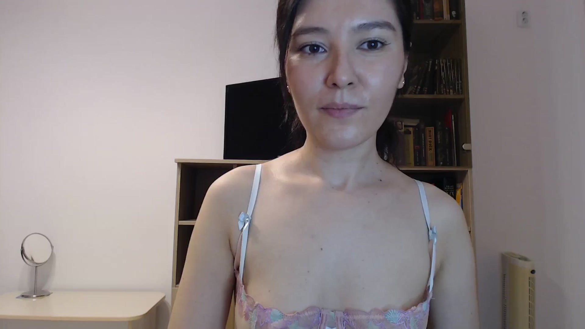 Gallery image thumbnail from SailorJupitr's myfreecams stream on, 10/02/2024, 21:53 image 19 of 20